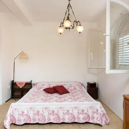Vlaho & Marina Apartament