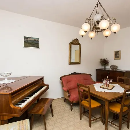 Apartment Vlaho & Marina